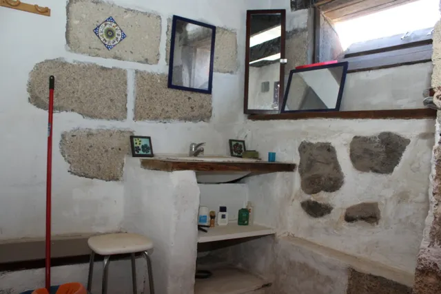 ¡Un paraíso rústico con vistas al mar y trastero incluido! — 10