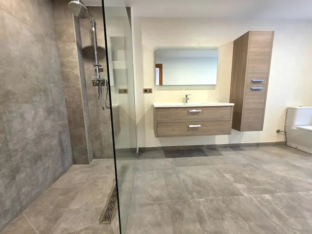 Exclusiva vivienda a estrenar en Castellón sin muebles — 30