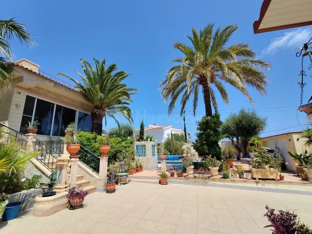 Villa 3 habitaciones 140m² en venta - Centro de la Ciudad Qu - foto 4