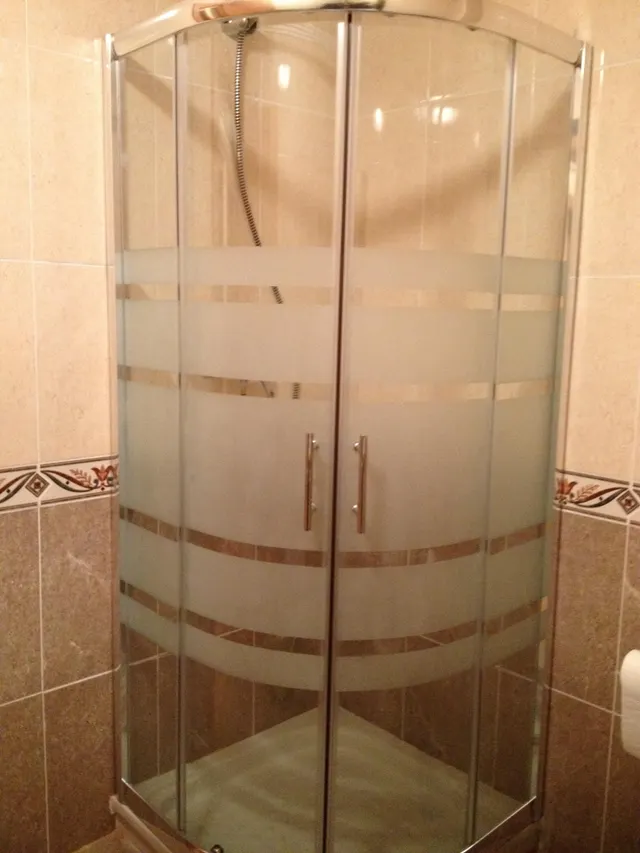 SE VENDE AMPLIO PISO, 138 M2, SEMINUEVO, TRASTERO, ASCENSOR, GARAJE. PARA ENTRAR A VIVIR — 9