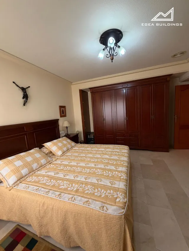 EXCLUSIVO ÁTICO CERCA DEL AYUNTAMIENTO — 7