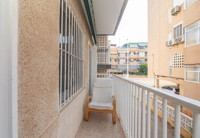 ¿y si pudieras tener vistas al mar desde la terraza de tu apartamento? ¿y si bajar a la playa es simplemente dicho y hecho? — 45