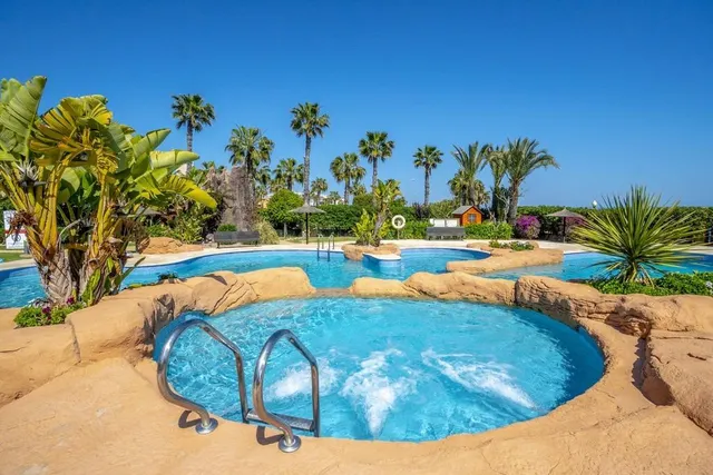 Apartamento con vistas al mar en La Caleta – Cabo Roig - foto 2