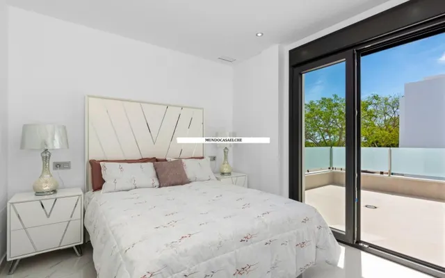 CHALET DE DISEÑO CON PISCINA PROPIA — 19