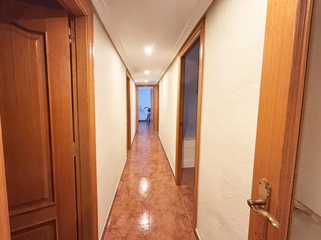 Se vende magnífico piso Zona Ayora - Pacheco y Torrens — 27