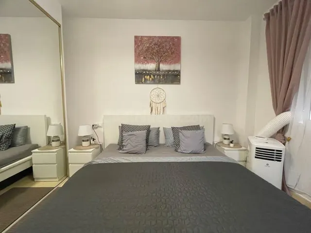 Apartamento reformado con vistas al mar y licencia turística en Playa del Cura — 15