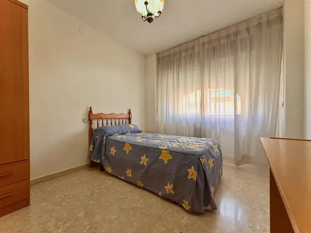Piso 4 habitaciones 127m² en venta - La Chana — 21