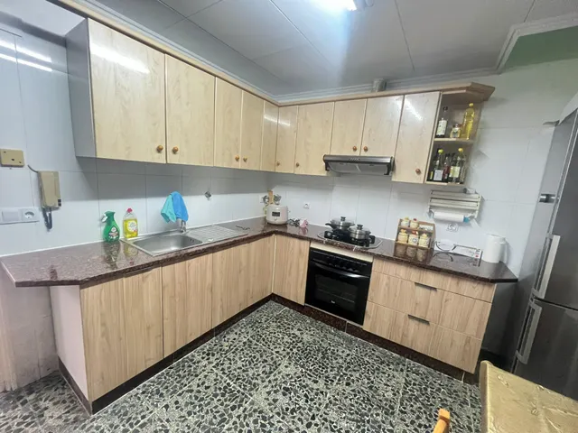 Amplio Apartamento con Terraza Privada en La Llàntia, Mataró — 12