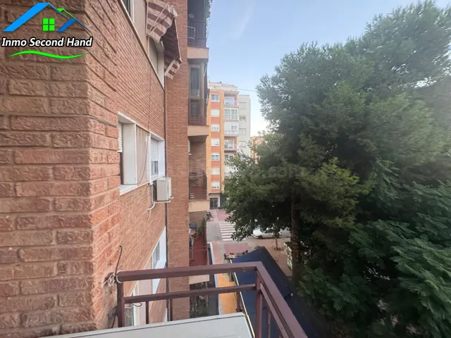 Piso en ciudad jardin — 2