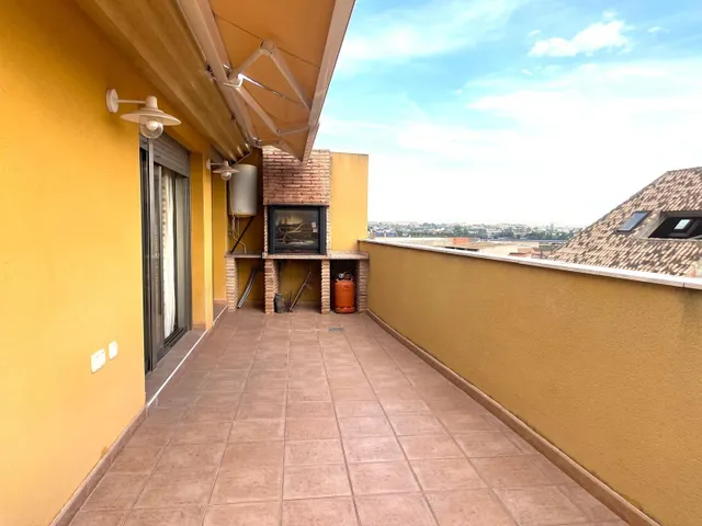 ÁTICO CON GRAN TERRAZA, VISTAS DESPEJADAS Y EXCELENTES CALIDADES EN LA ALGAIDA — 6