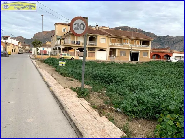 Se vende solar en El Siscar