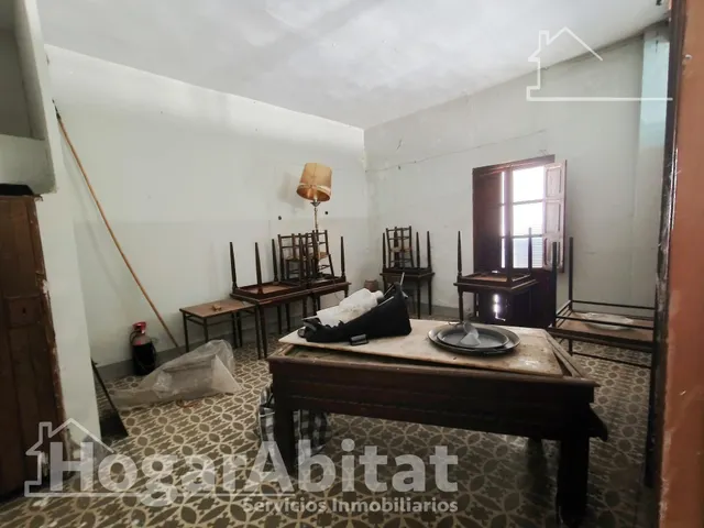 ¡PERFECTO PARA INVERTIR! CASA LUMINOSA Y ESQUINERA, CON LOCAL COMERCIAL — 22