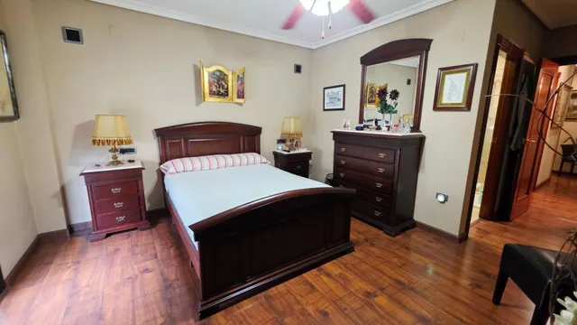 ¡FANTÁSTICO ÁTICO-DÚPLEX CON AMPLIA TERRAZA A UN PASO DE LA CATEDRAL! — 11