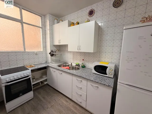 Amplio y Moderno Piso en el Corazón de Granada por €900 — 11