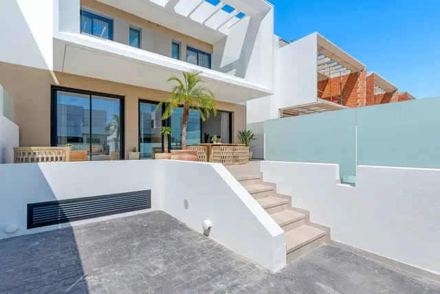 Adosado 3 habitaciones 143m² en venta - Comunidad valenciana — 24