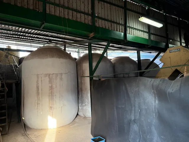 Viñedo de 24,40ha 1300m2 naves y 400m2 restaurante — 32