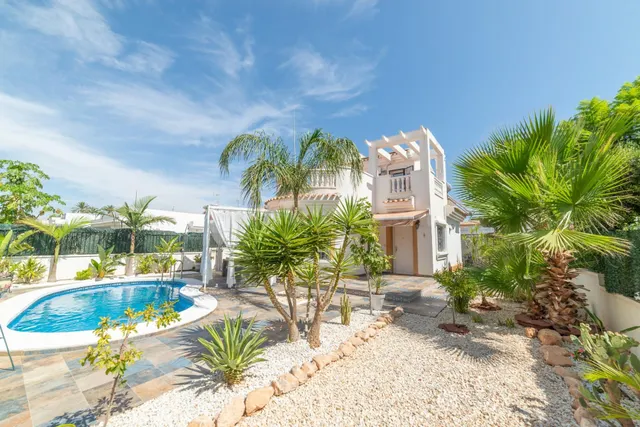 Villa 3 habitaciones 273m² en venta - San blas - foto 2