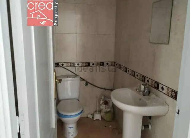 SE ALQUILA LOCAL COMERCIAL EN EL CENTRO DE SAN JAVIER — 12