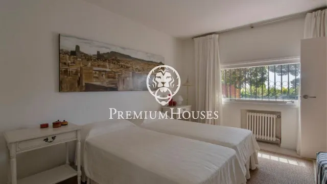 Casa en venta con piscina en Sant Andreu de Llavaneres — 19