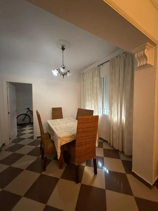 Magnífica vivienda de planta baja en Lepe – reformada, amueblada y con encanto andaluz — 3