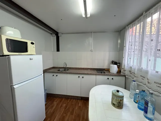 SE VENDE PARCELA URBANA CON CASA PREFABRICADA — 6