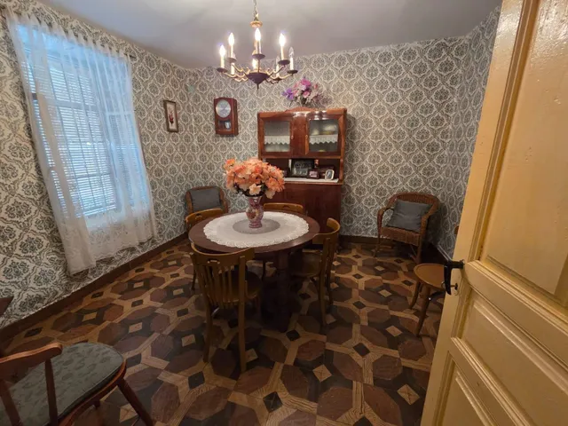 SE VENDE CASA EN CASTILFALE, 2 COCINAS,SALÓN, 6 HAB., BAÑO,  - foto 3