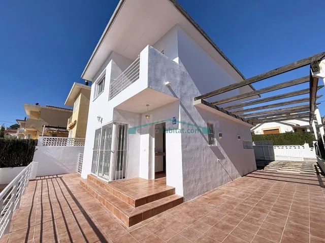 Chalet en zona residencial tranquila de La Nucía con vistas al mar — 5