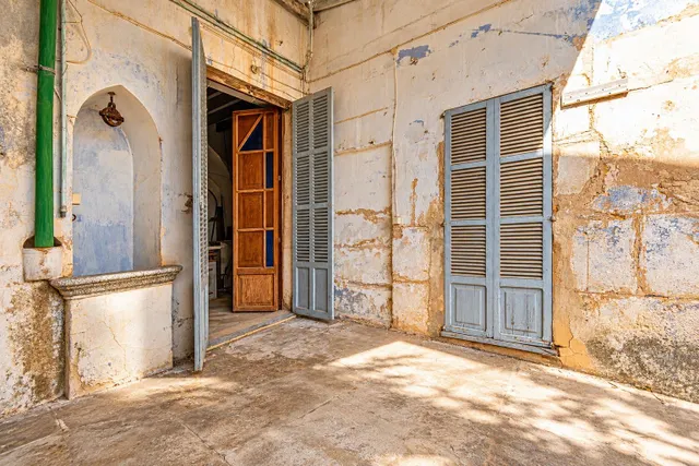 Casa señorial de 300 m2 para reforma integral en el centro de Porreres — 20