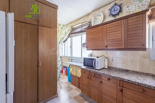 AMPLIO PISO JUNTO GRAN CAPITAN — 5