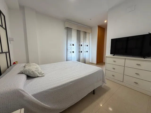 INTERESANTE CHALET EN LA POBLA DE VALLBONA — 19