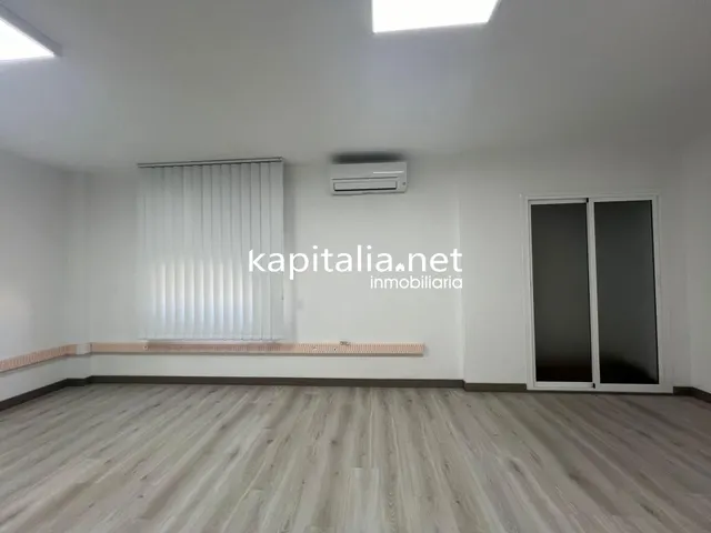 Local a la venta en Ontinyent zona centro — 2