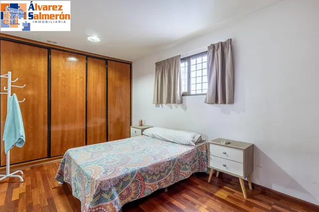 AMPLIA PLANTA BAJA JUNTO ARABIAL CON GARAJE — 7