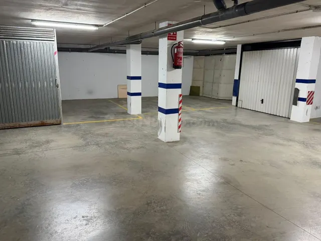 GARAJE EN VENTA EN AVENIDA JUAN XXIII - foto 2