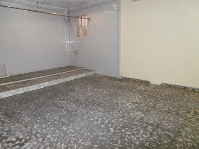 LOCAL COMERCIAL CON MUCHA FACHADA — 6