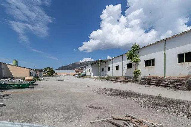 Terreno industrial a la entrada de Illora — 12
