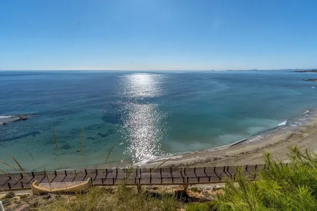 VILLA DE 7 DORMITORIOS Y 3 BAÑOS EN DEHESA DE CAMPOAMOR (ORIHUELA COSTA) — 26