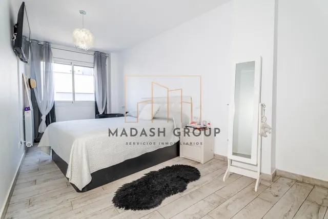 Ático totalmente reformado con terraza y solárium de 45 m2 en Vila-seca — 14