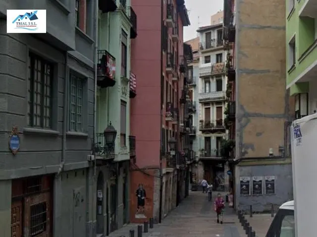 Venta de Piso en Bilbao (Vizcaya) — 2