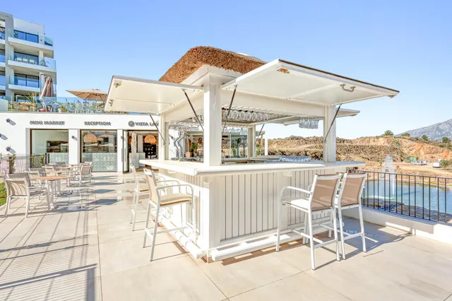 VENTA DE PISO EN LA ZONA DE HIPÓDROMO DE MIJAS COSTA. 2 DORMITORIOS, TERRAZA Y PARKING. — 17