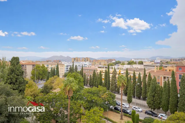 Se Vende amplio piso en  zona Villarejo, con Terraza y Vistas Despejadas — 10