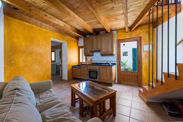 Dos casas independientes con terreno, pozo de vena y vistas  - foto 2