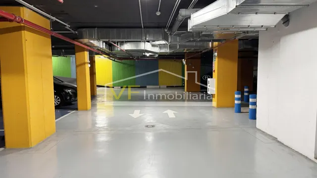 ¡Comodidad, seguridad y carga eléctrica en una sola plaza! — 7