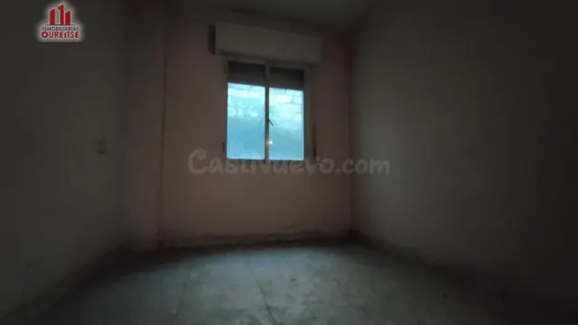 LOCAL PARA REFORMAR EN LA ZONA CERCANA A LAS BURGAS — 5