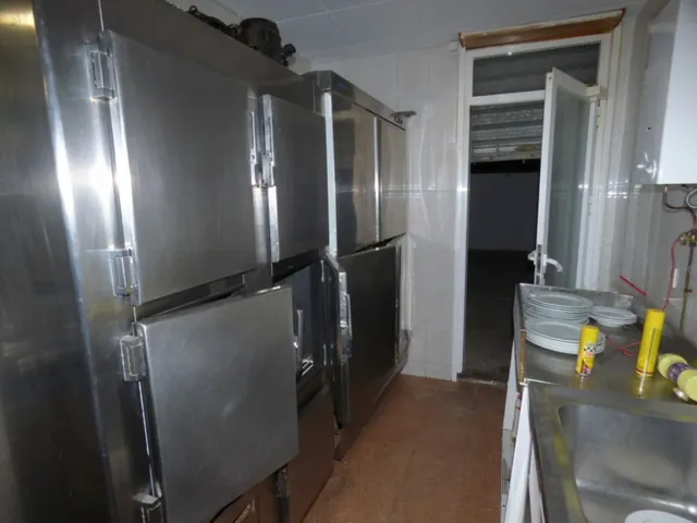 Local con licencia activa Bar/Restaurante — 8