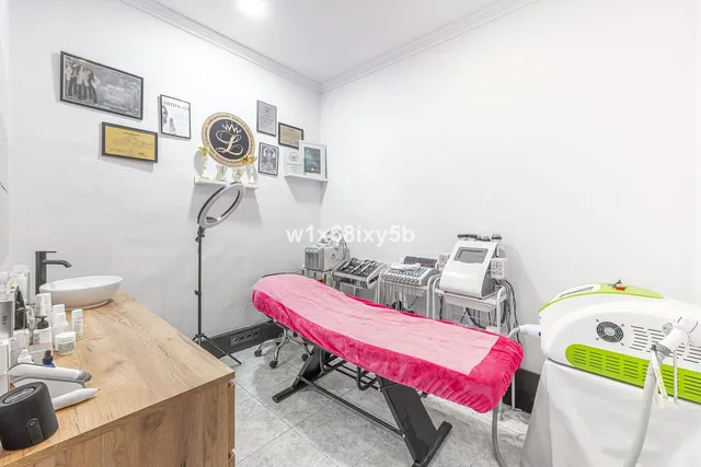 Local comercial 2 habitaciones 57m² en venta - Marbella — 9