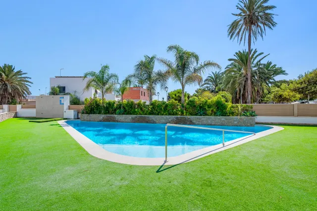 APARTAMENTO DE 3 DORMITORIOS Y 2 BAÑOS EN SAN PEDRO DEL PINATAR (MURCIA) — 35