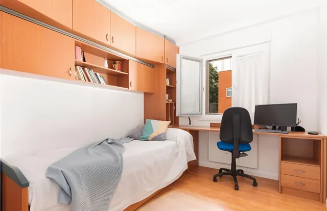 venta piso 5 habitaciones en Pamplona — 23
