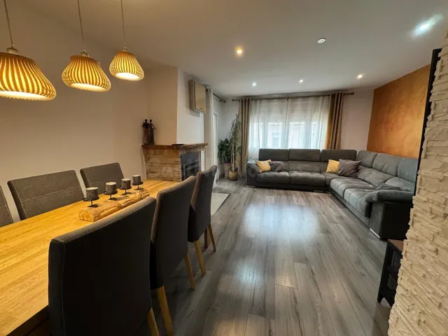 Piso reformado de 3 habitaciones con 2 terrazas en Mas Matas - foto 3