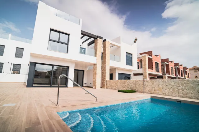 COMPLEJO RESIDENCIAL DE NUEVA OBRA EN PUNTA PRIMA - foto 2