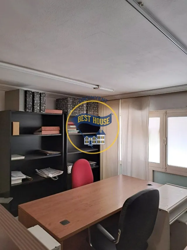 LOCAL ENTRESUELO A LA VENTA O EN ALQUILER EN ONTINYENT — 7